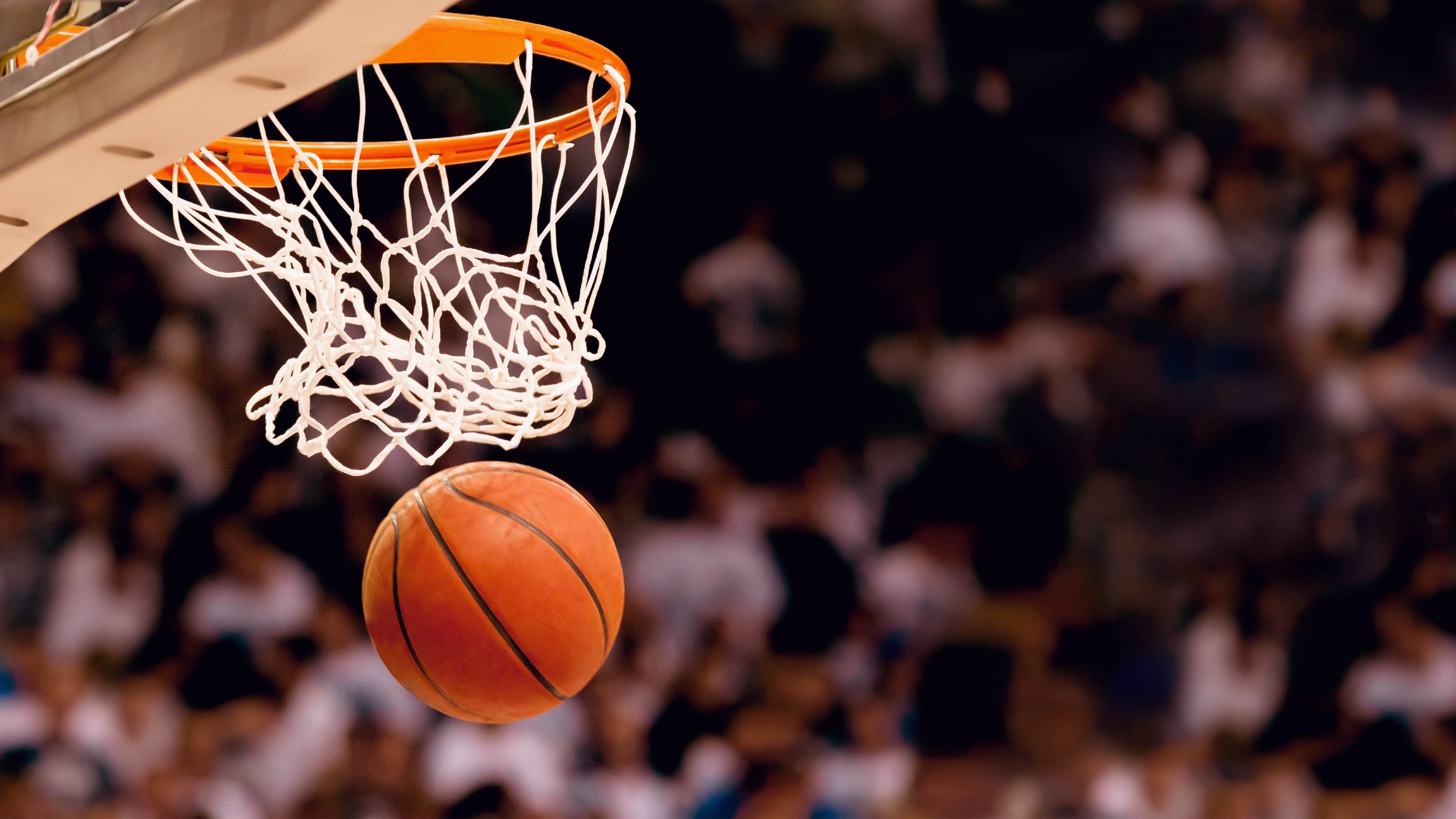 九游SPORTS官网手机端体验丝滑流畅-体坛一周，门线救险与单刀错失的戏剧性瞬间